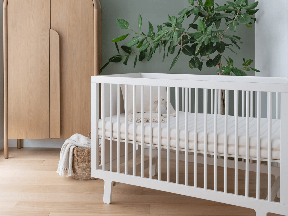 baby crib