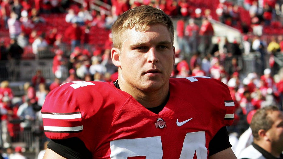 Бывший игрок Ohio State Керк Бартон обвинен в смертельной аварии с алкоголем за рулем