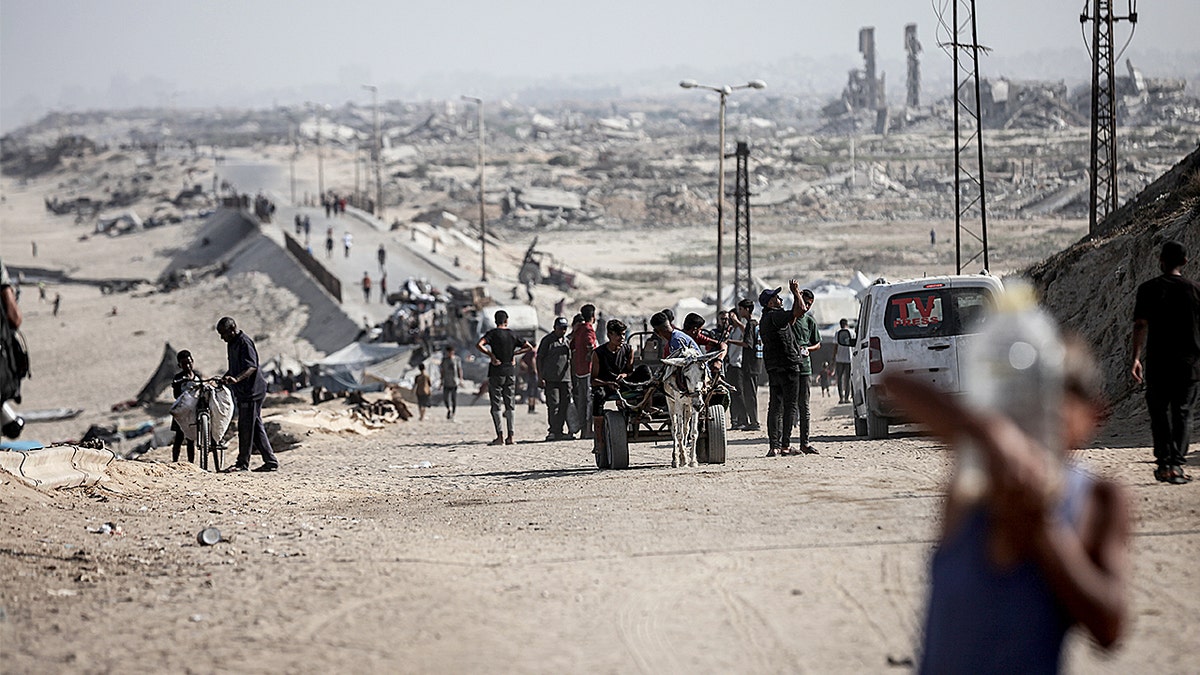 Израиль получил тела трех заложников от Хамас через Красный Крест