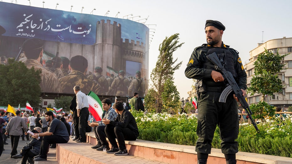 Иран казнил гражданина за шпионаж в пользу Израиля на фоне обострения конфликта