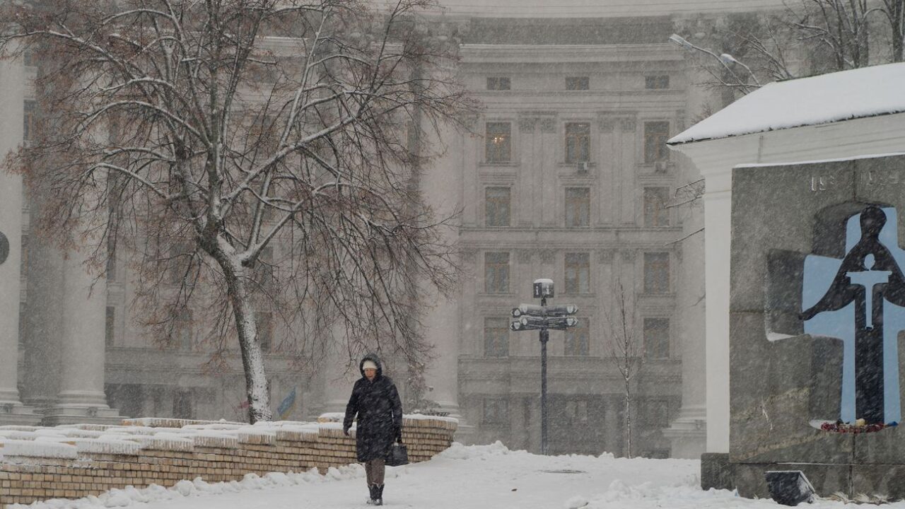 В Киеве ожидается ухудшення погодних условий: ожеледь, туман и небезпечний рівень