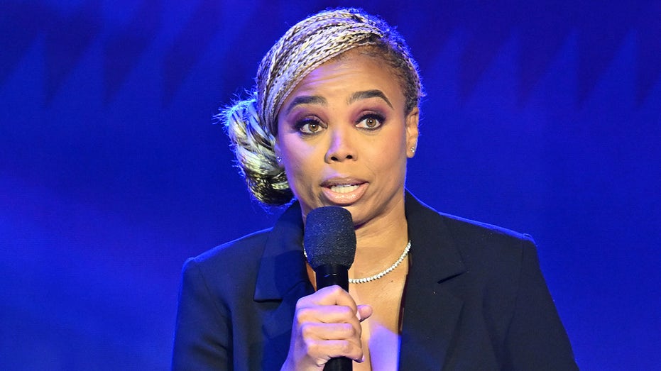 Бывшая звезда ESPN Джамел Хилл критикует фанатов Falcons за скептицизм к назначению Кевина Стефански на пост главного тренера