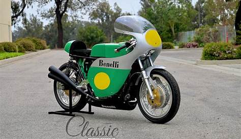 Benelli Knock Offabout Html 500 Pasolini Replica готова к гоночному параду или поездке по дороге